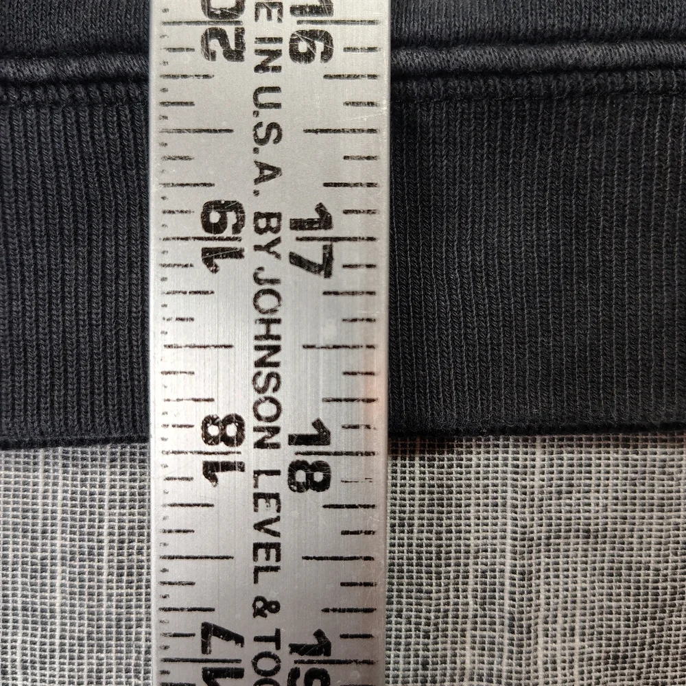 Carhartt Boys Hoodie Size 7 Black White Graphic Logo Pullover Spellout Sleeve - Picture 7 of 9